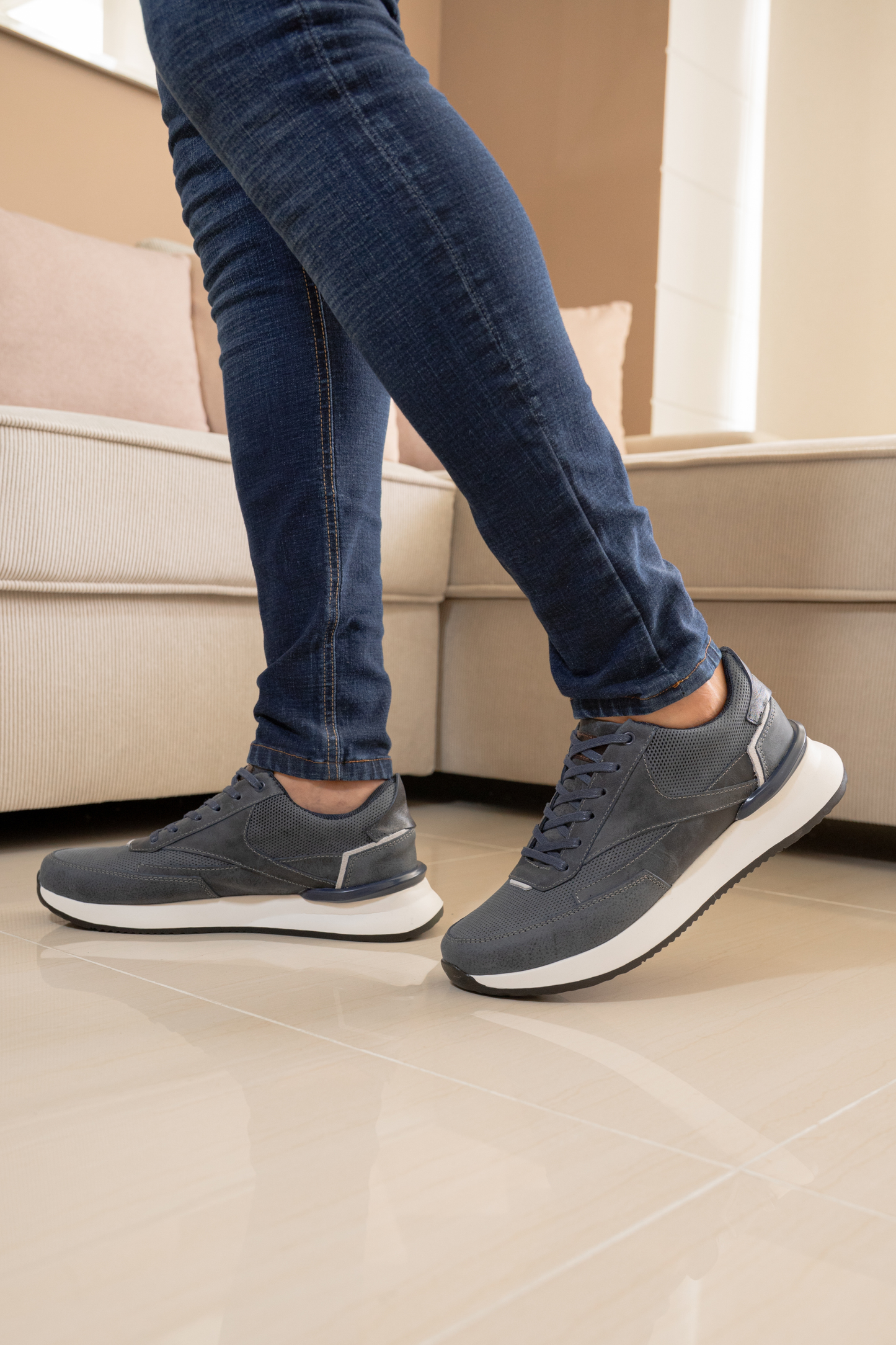 TENIS EN CUERO PARA HOMBRE COLOR AZUL REF: 3223 CATANIA