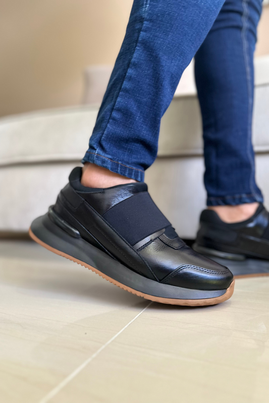 TENIS EN CUERO PARA HOMBRE EN CUERO NEGRO X CREMA REF: D-17 BILBAO