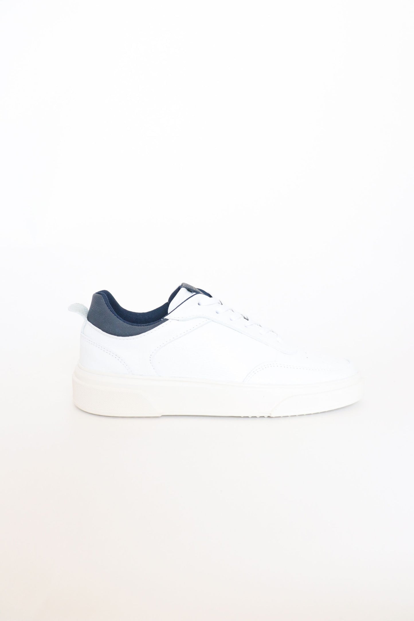 TENIS MARCO DE CUERO PARA HOMBRE BLANCO/ REF: CLCK 2012