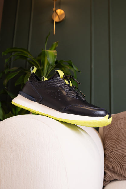 TENIS PARA HOMBRE EN CUERO AZUL X SUELA BLANCA VERDE / REF: VIGO D 19