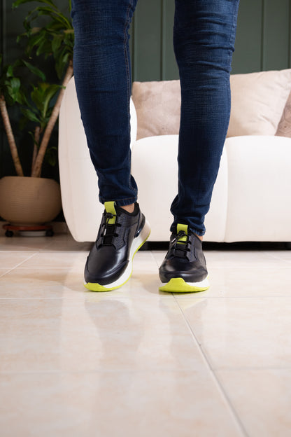 TENIS PARA HOMBRE EN CUERO AZUL X SUELA BLANCA VERDE / REF: VIGO D 19