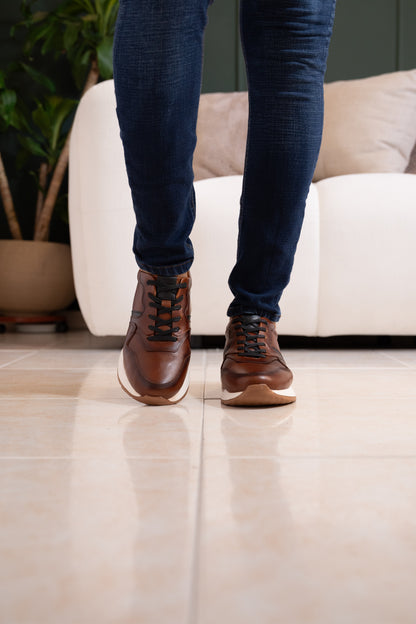 TENIS PARA HOMBRE EN CUERO MIEL AEROGRAFIADO  REF: D19 VENECIA