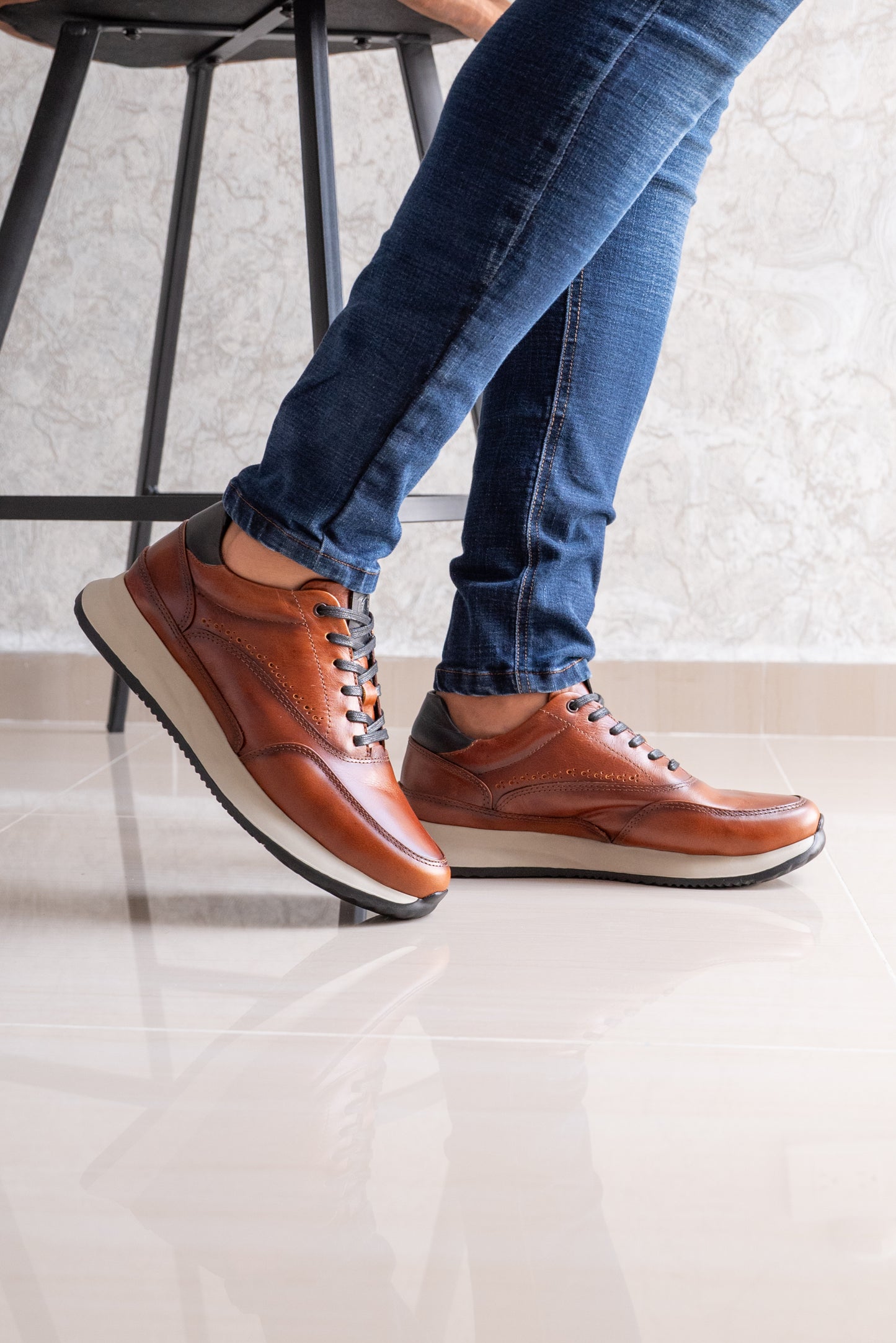 TENIS PARA HOMBRE EN CUERO COÑAC | REF: BRISTOL T-15