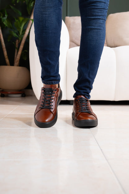 TENIS PARA HOMBRE EN CUERO COÑAC REF: SIDNEY 3220