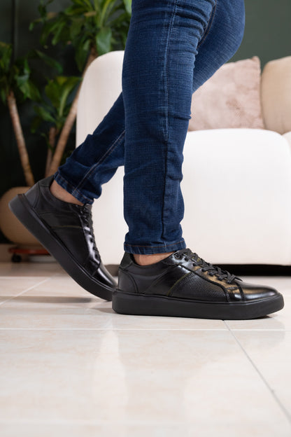 TENIS PARA HOMBRE EN CUERO NEGRO X VERDE REF: SIDNEY 3220