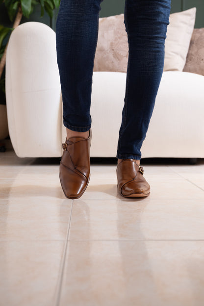 ZAPATO ELEGANTE EN CUERO MIEL PARA HOMBRE REF: EMPOLEON 6070