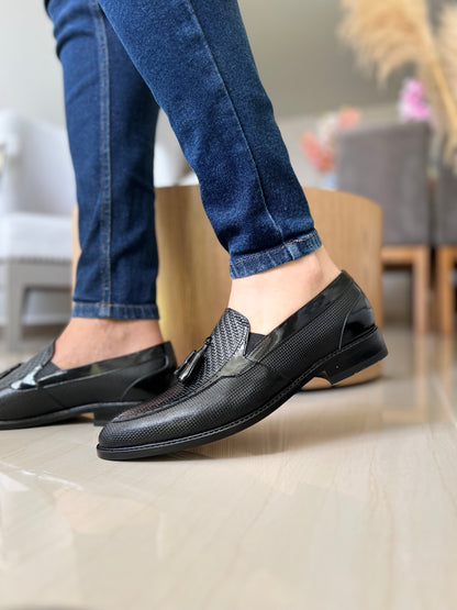 LOAFERS KING EN CUERO NEGRO PARA HOMBRE / LUZ 4007