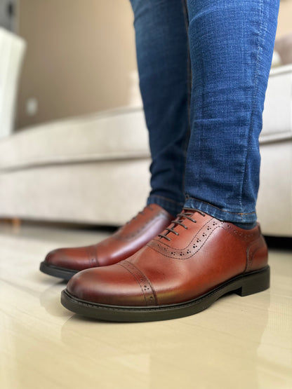 ZAPATO DERBY CASIANO EN CUERO MIEL PARA HOMBRE / REF: CLSS BOLÍVAR