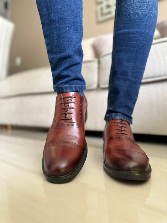 ZAPATO DERBY CASIANO EN CUERO MIEL PARA HOMBRE / REF: CLSS BOLÍVAR