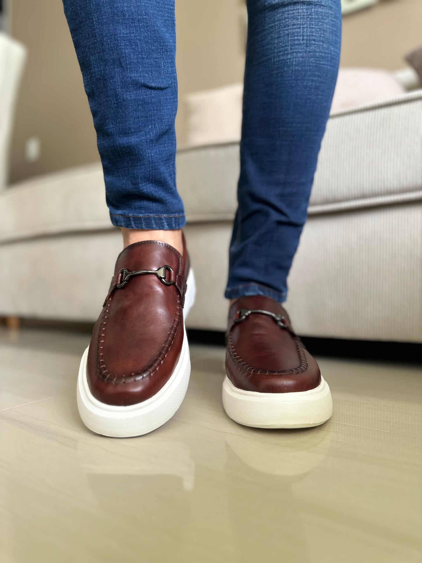 MOCASINES PARA HOMBRE EN CUERO COÑAC TEJIDO / REF: FLOTER BENEVENTO