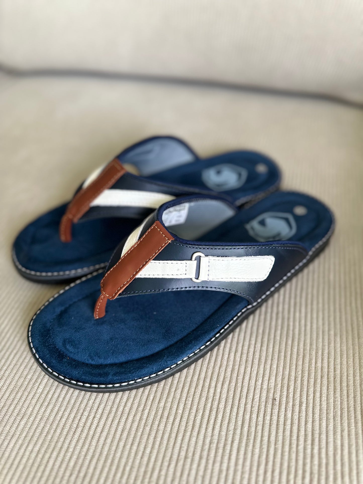 SANDALIA 3 PUNTADAS PARA HOMBRE EN CUERO AZUL X BLANCO X MIEL | REF:  MILAN