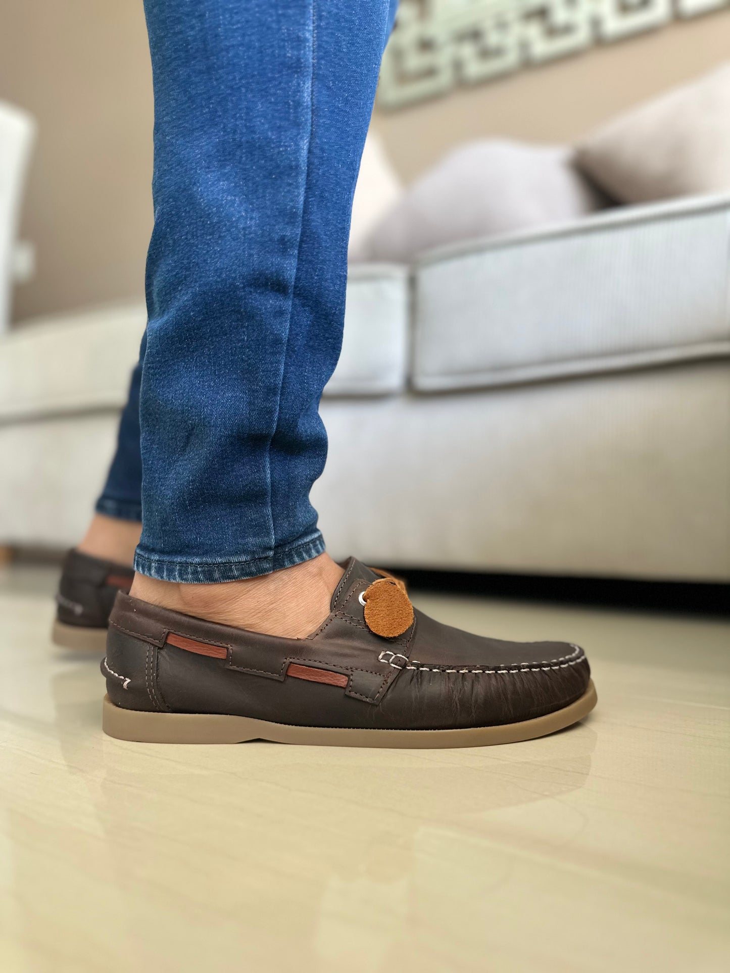 MOCASINES EN CUERO GRASO CAFE PARA HOMBRE REF: ANDREW 731