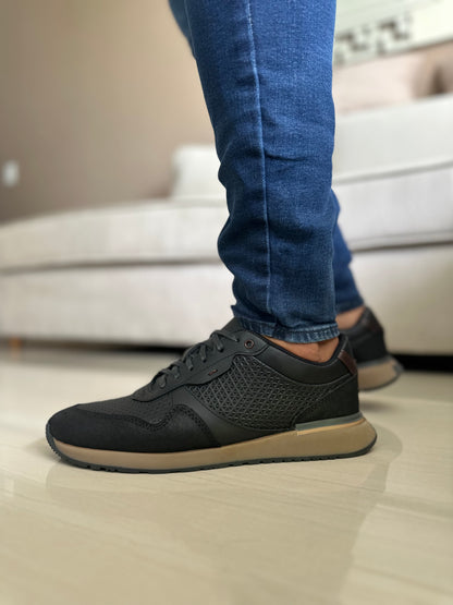 TENIS PARA HOMBRE EN CUERO NEGRO | REF ESMERALDA