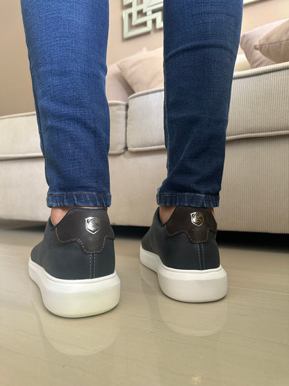 TENIS PARA HOMBRE EN CUERO AZUL REF: BRUSELAS 3202 GLD