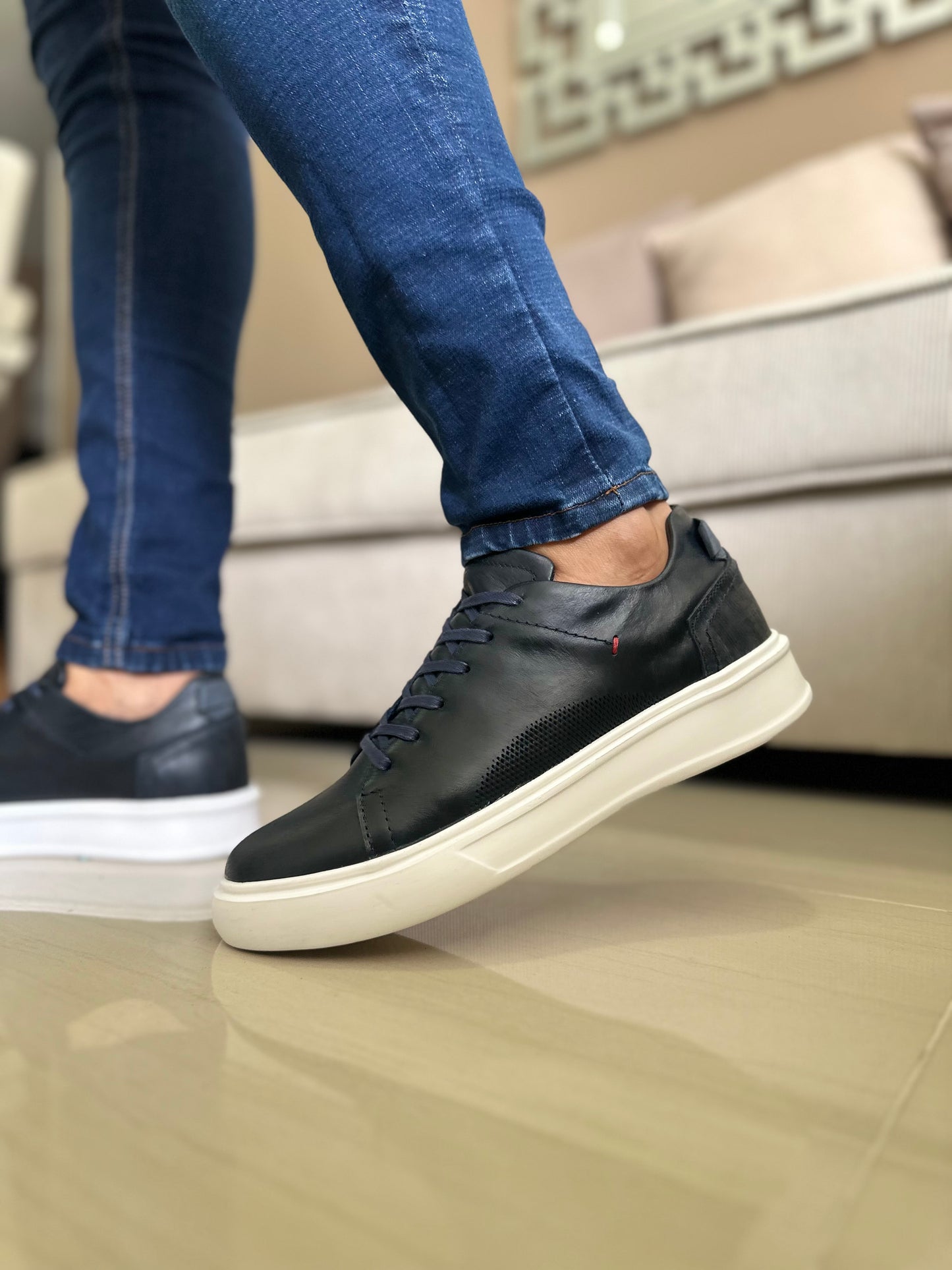 TENIS PARA HOMBRE EN CUERO AZUL | REF NEBRASKA