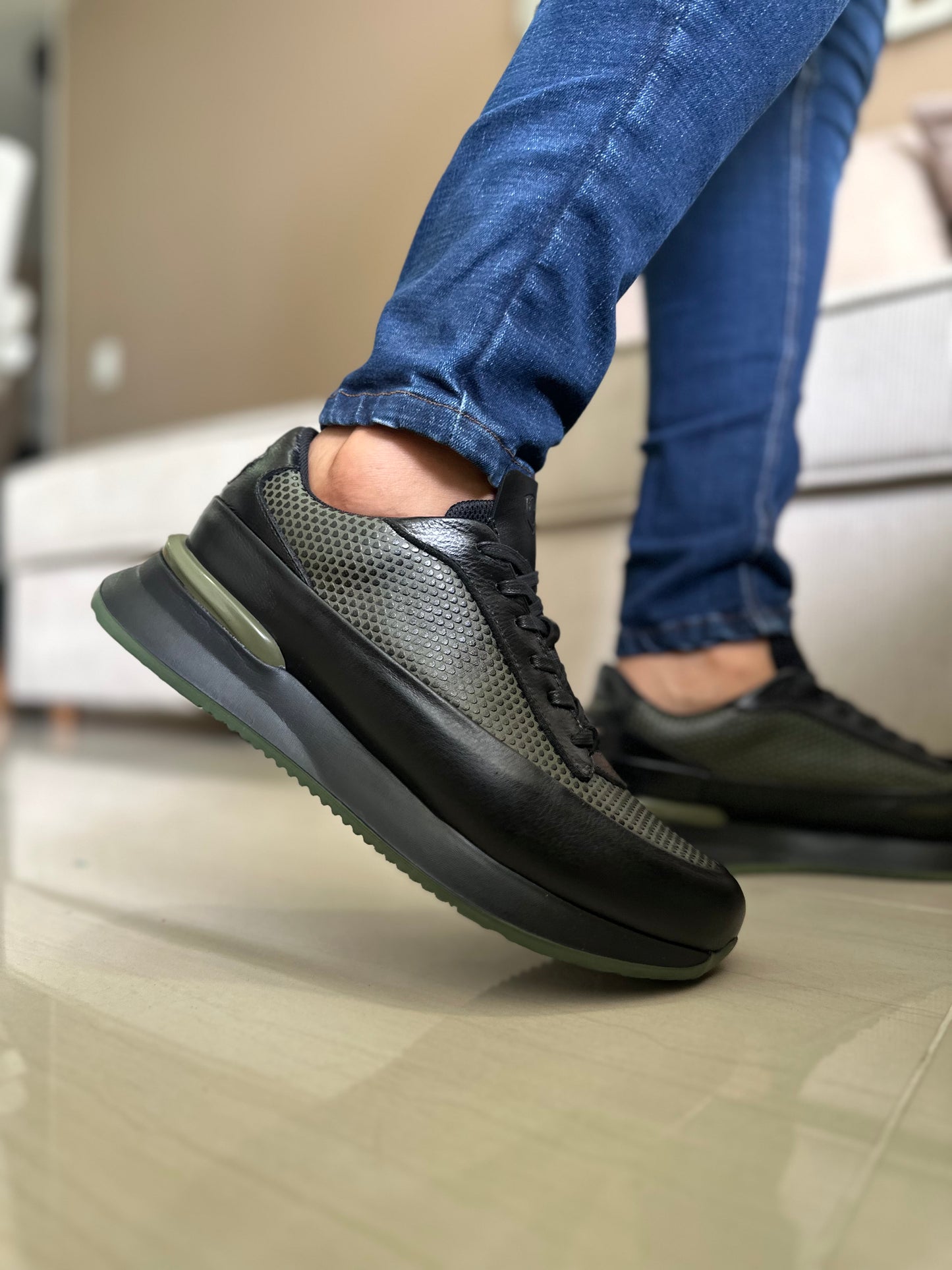 TENIS PARA HOMBRE EN CUERO VERDE | REF MONTANA