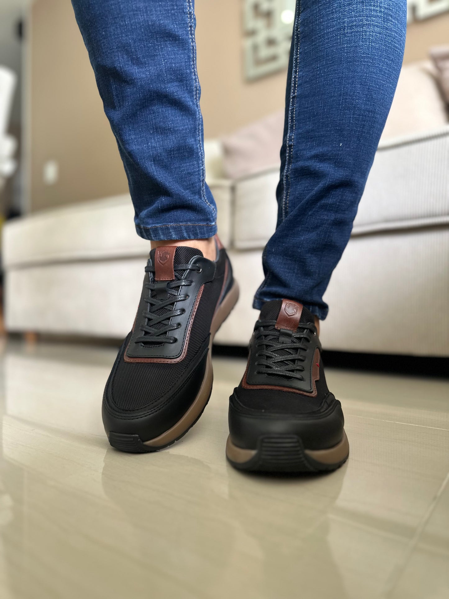 TENIS PARA HOMBRE EN CUERO NEGRO | REF BOSTON