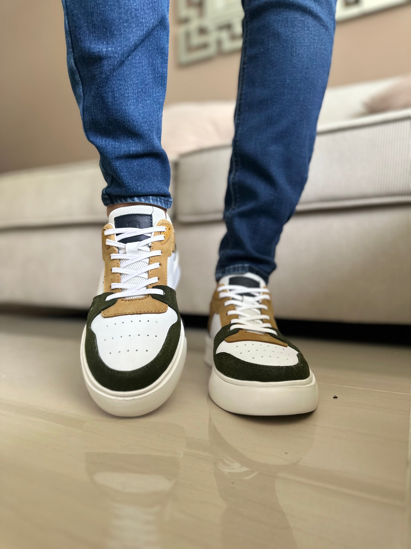 TENIS PARA HOMBRE EN CUERO BLANCO | REF IOWA