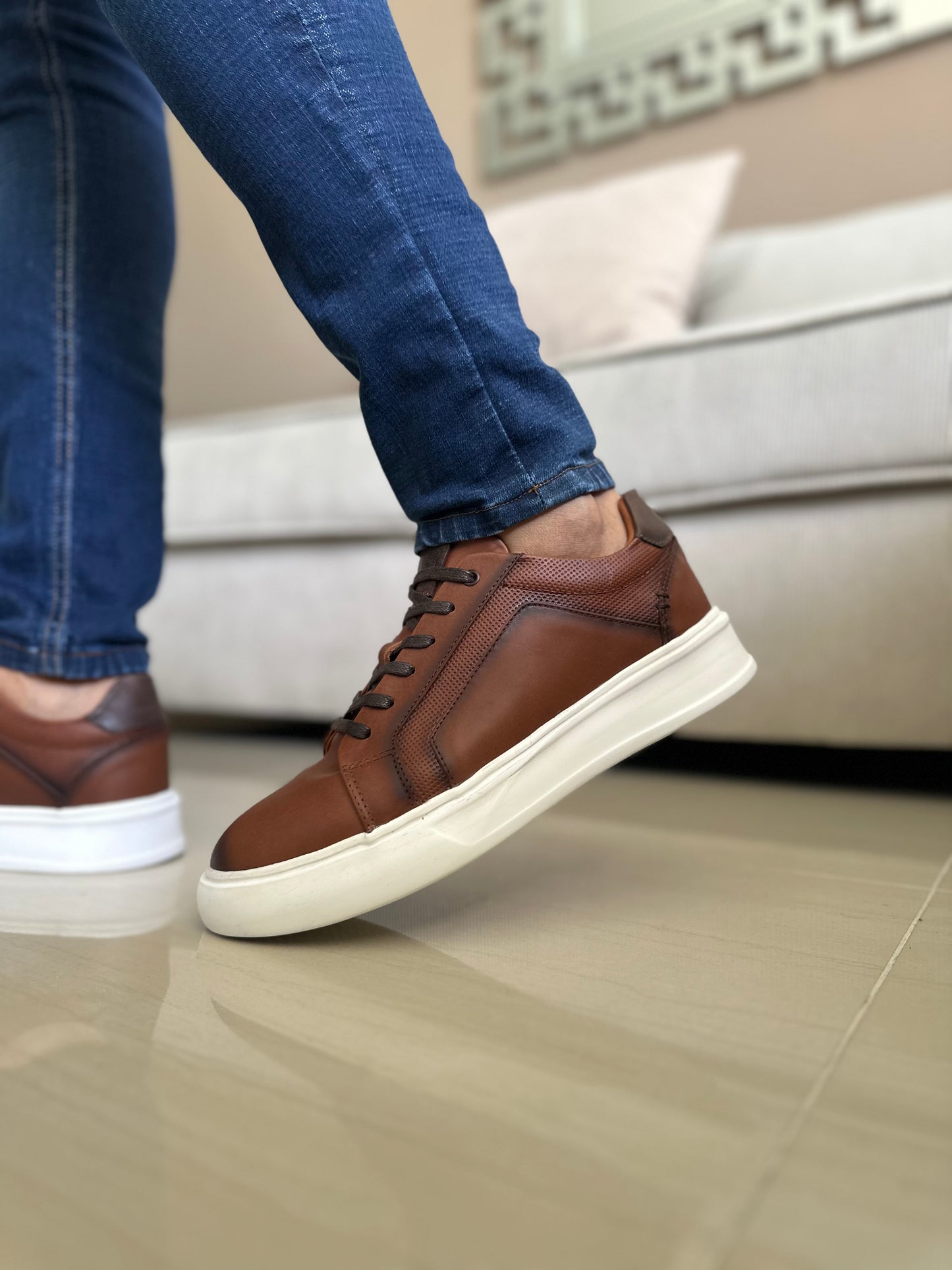 TENIS EN PARA HOMBRE EN CUERO MIEL | REF CALIFORNIA
