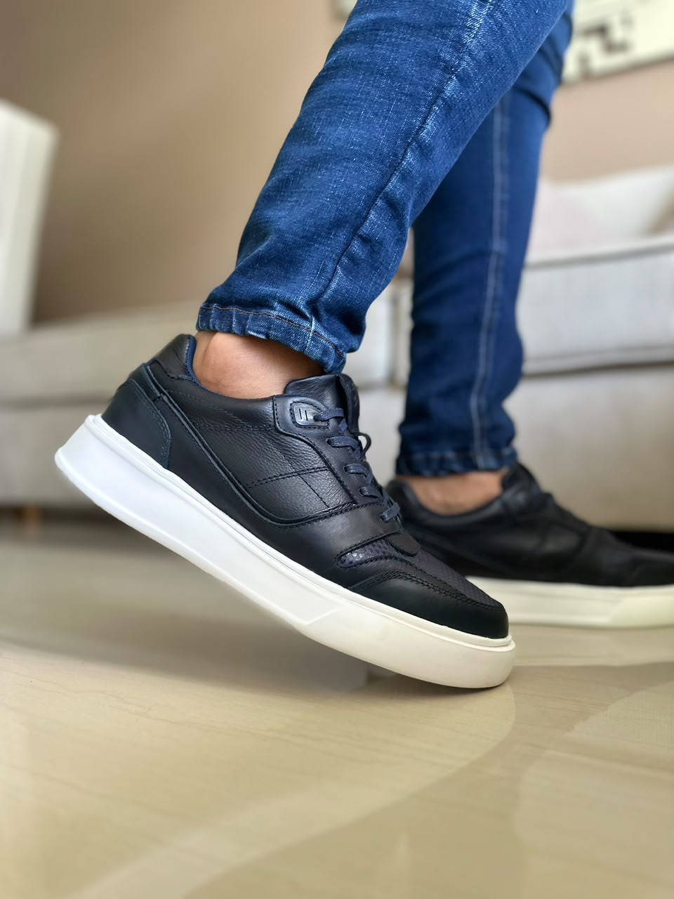 TENIS PARA HOMBRE EN CUERO AZUL | REF OKLAHOMA