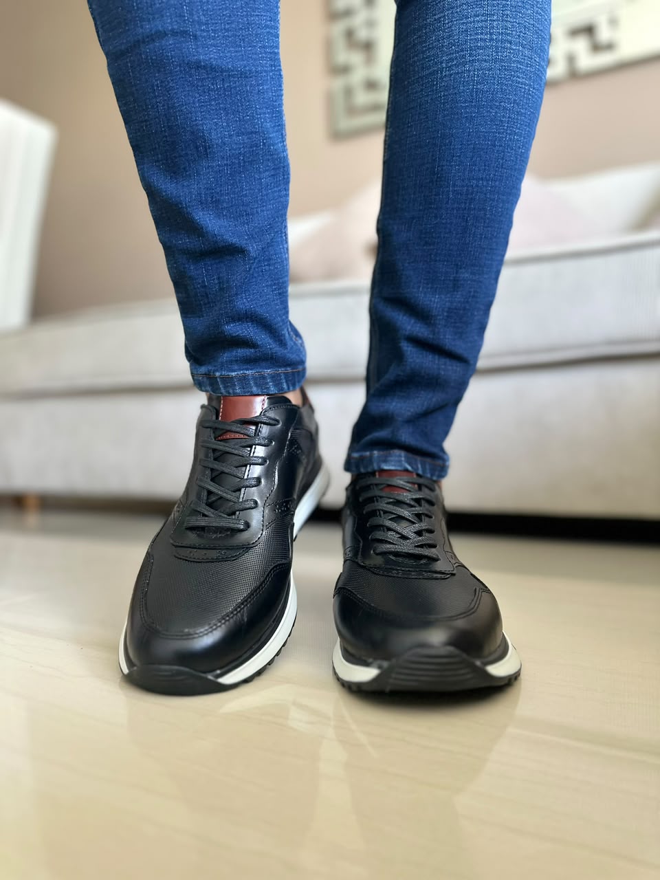 TENIS PARA HOMBRE CUERO NEGRO | REF SACRAMENTO