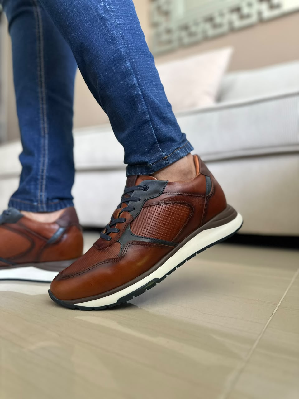 TENIS PARA HOMBRE EN CUERO MIEL X AZUL | REF ONTARIO