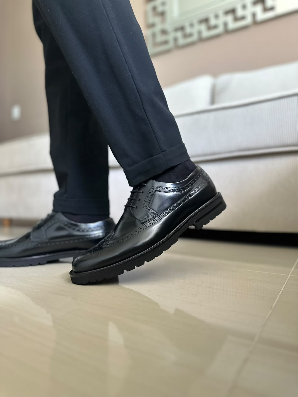 ZAPATOS ELEGANTES EN CUERO NEGRO | REF GALES