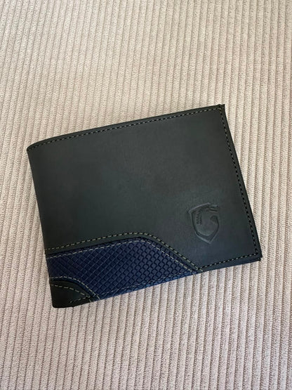 BILLETERA EN CUERO VERDE OLIVA X AZUL PARA HOMBRE