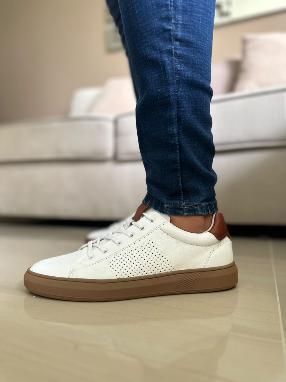 TENIS EN PARA HOMBRE EN CUERO BLANCO SUELA GOMA/ REF: ALESSANDRIA