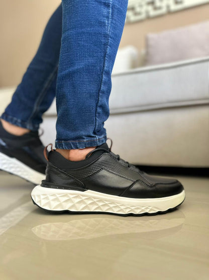 TENIS PARA HOMBRE EN CUERO NEGRO | REF SINGAPUR