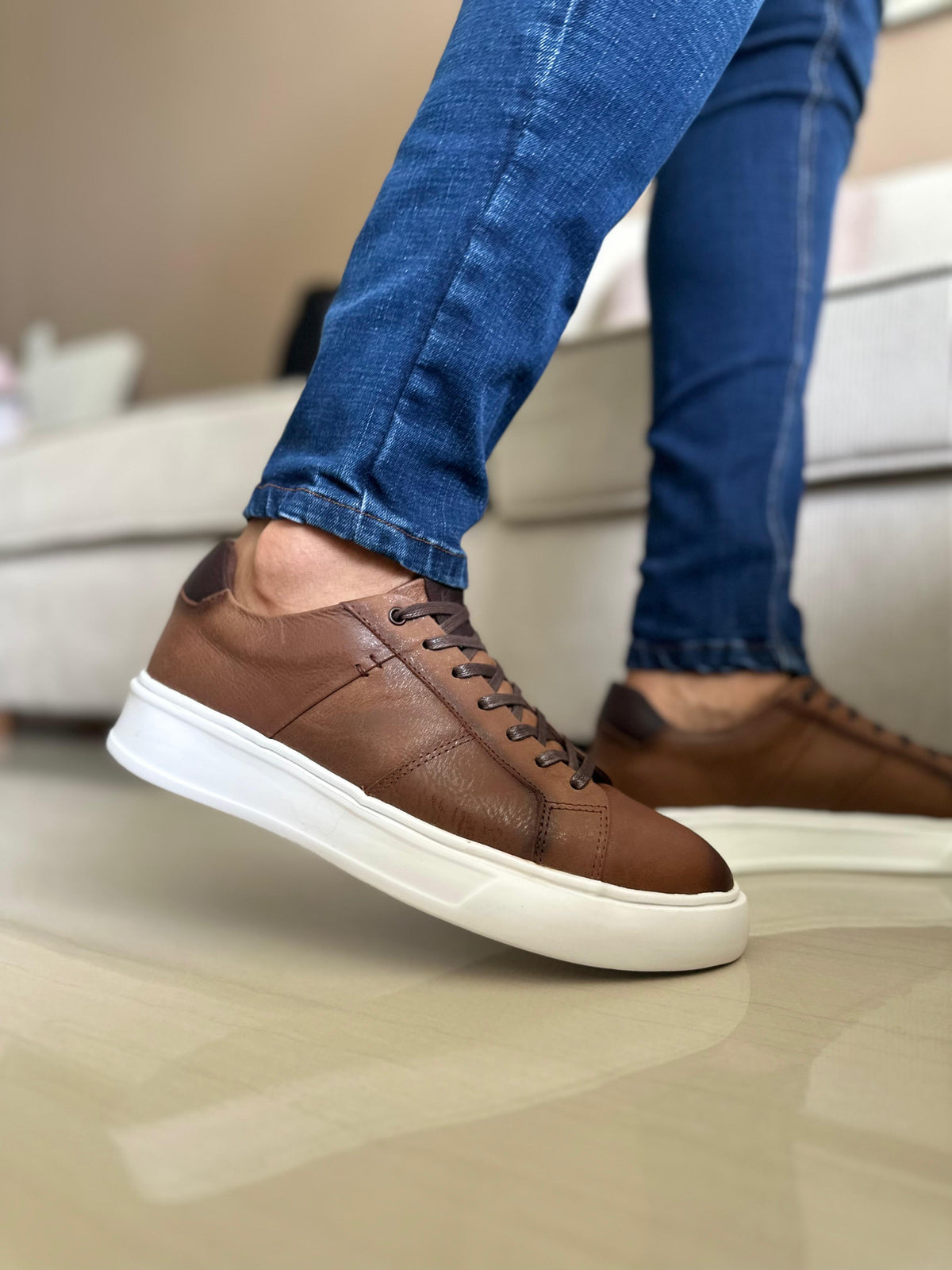TENIS CLASICO FERNANDO CUERO MIEL / REF: TON 573