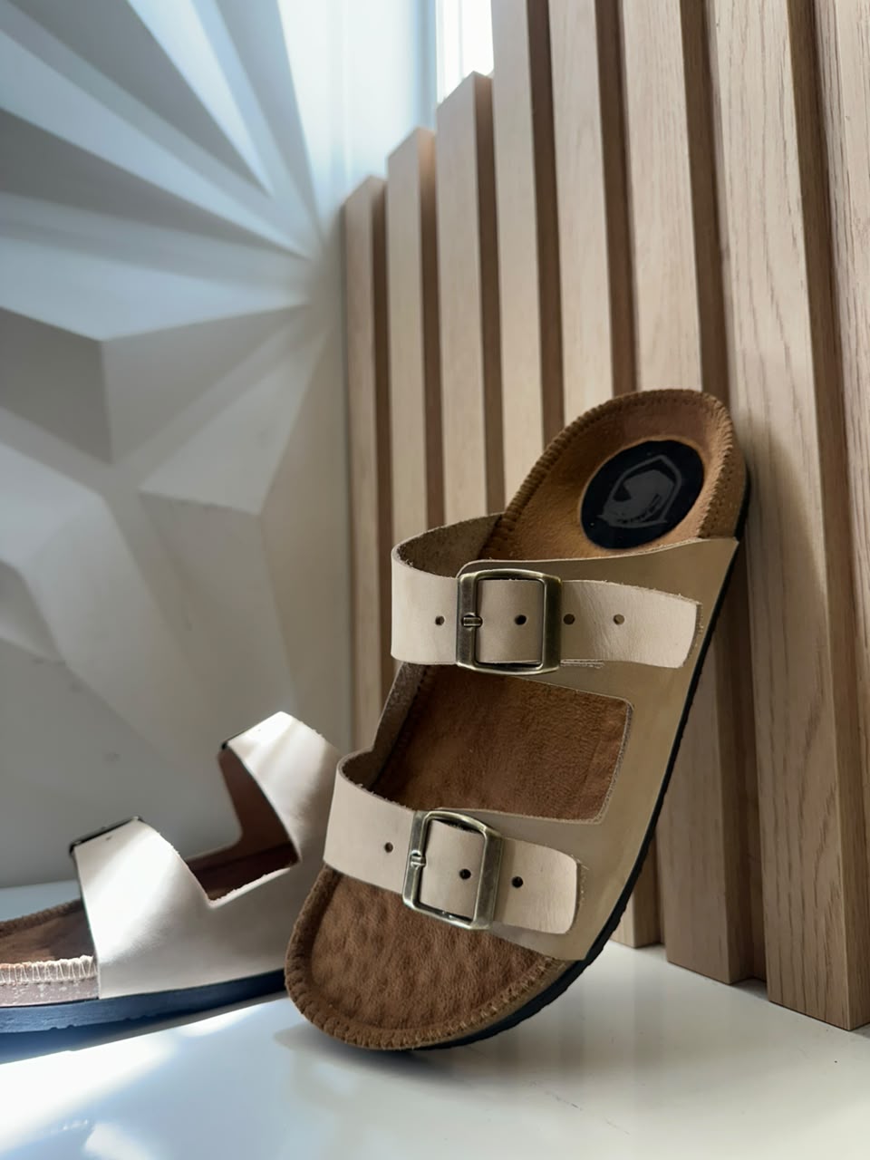 SANDALIAS PARA HOMBRE EN CUERO NOBUCK TALCO | REF: 55 FARID