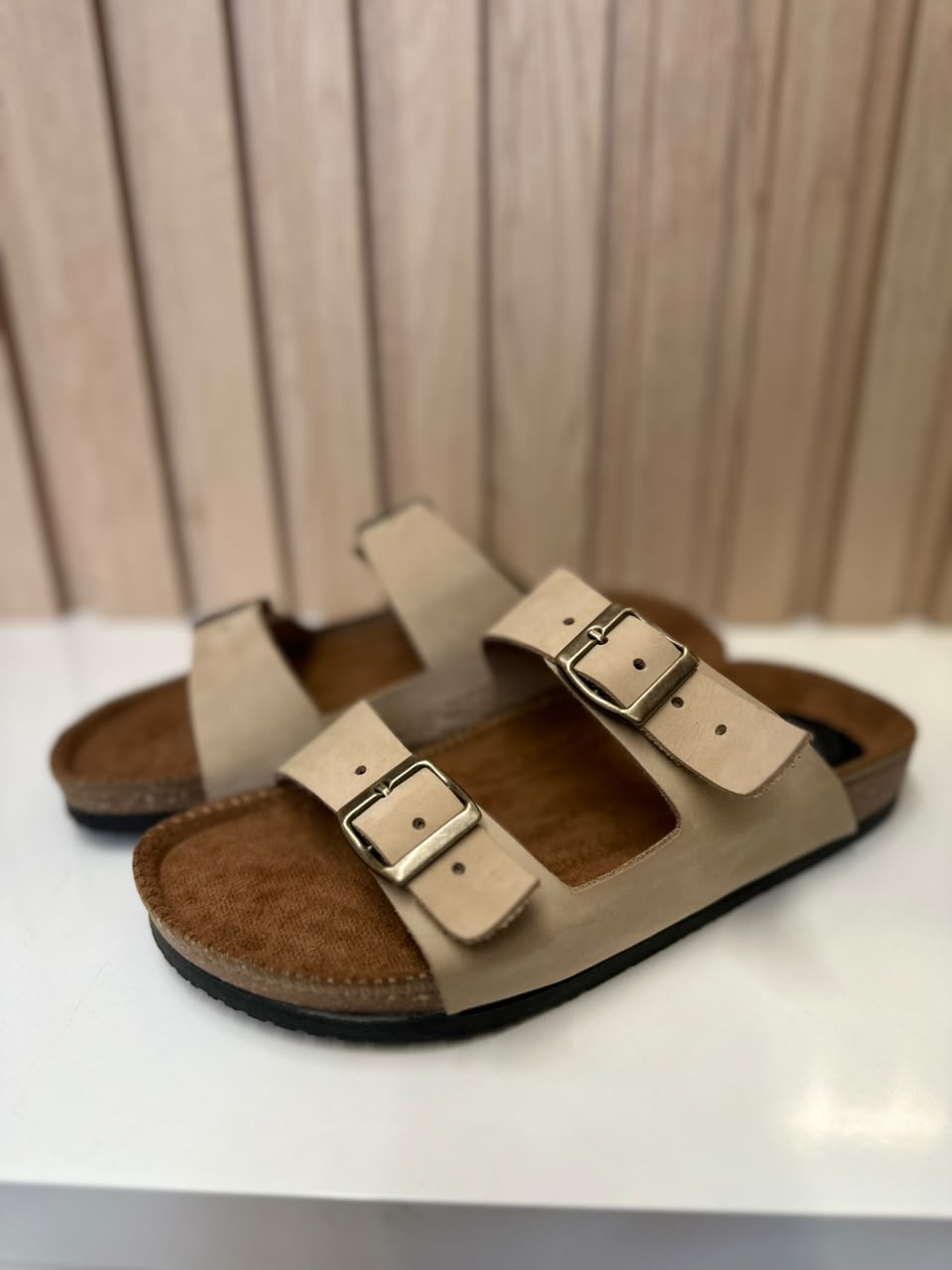 SANDALIAS PARA HOMBRE EN CUERO NOBUCK TALCO | REF: 55 FARID