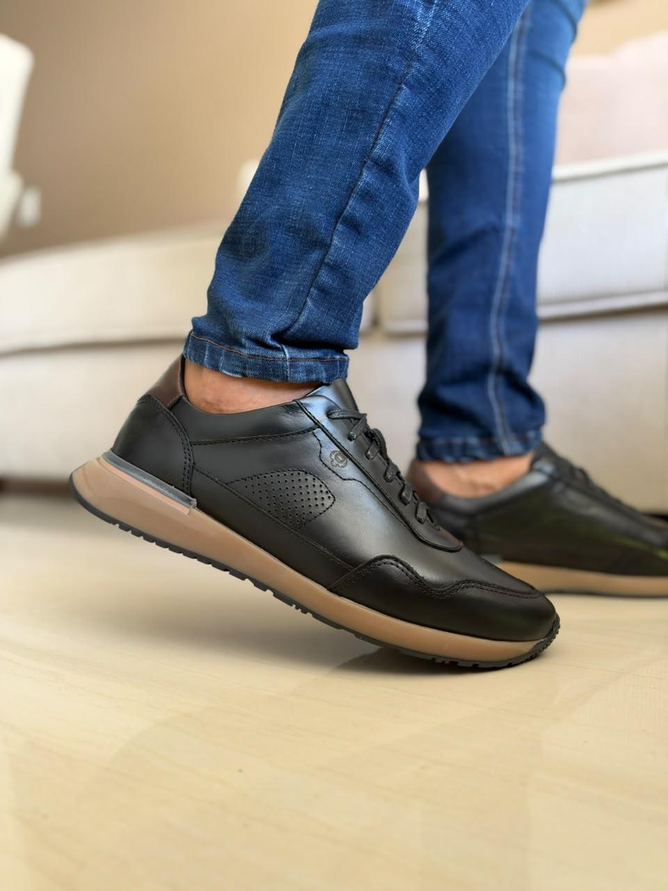 TENIS PARA HOMBRE EN CUERO NEGRO| REF MARCO