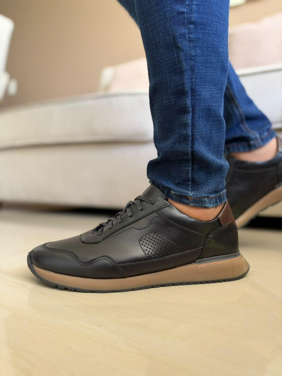 TENIS PARA HOMBRE EN CUERO NEGRO| REF MARCO