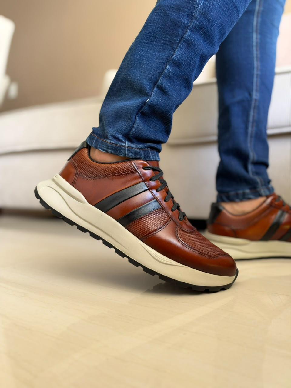 TENIS PARA HOMBRE EN CUERO MIEL| REF MARTE