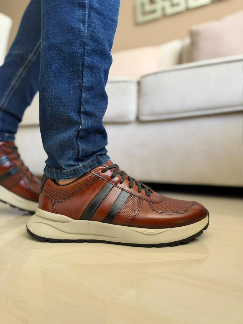TENIS PARA HOMBRE EN CUERO MIEL| REF MARTE