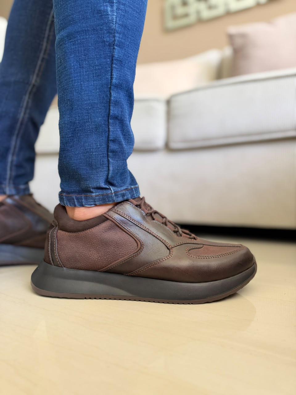 TENIS PARA HOMBRE EN CUERO CAFE | REF SHENZHEN 3386