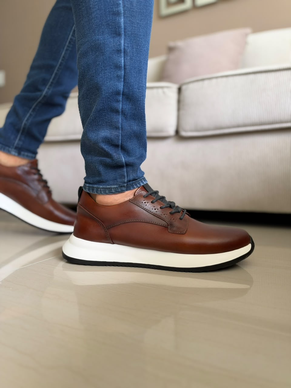 TENIS PARA HOMBRE EN CUERO MIEL | REF CANNES