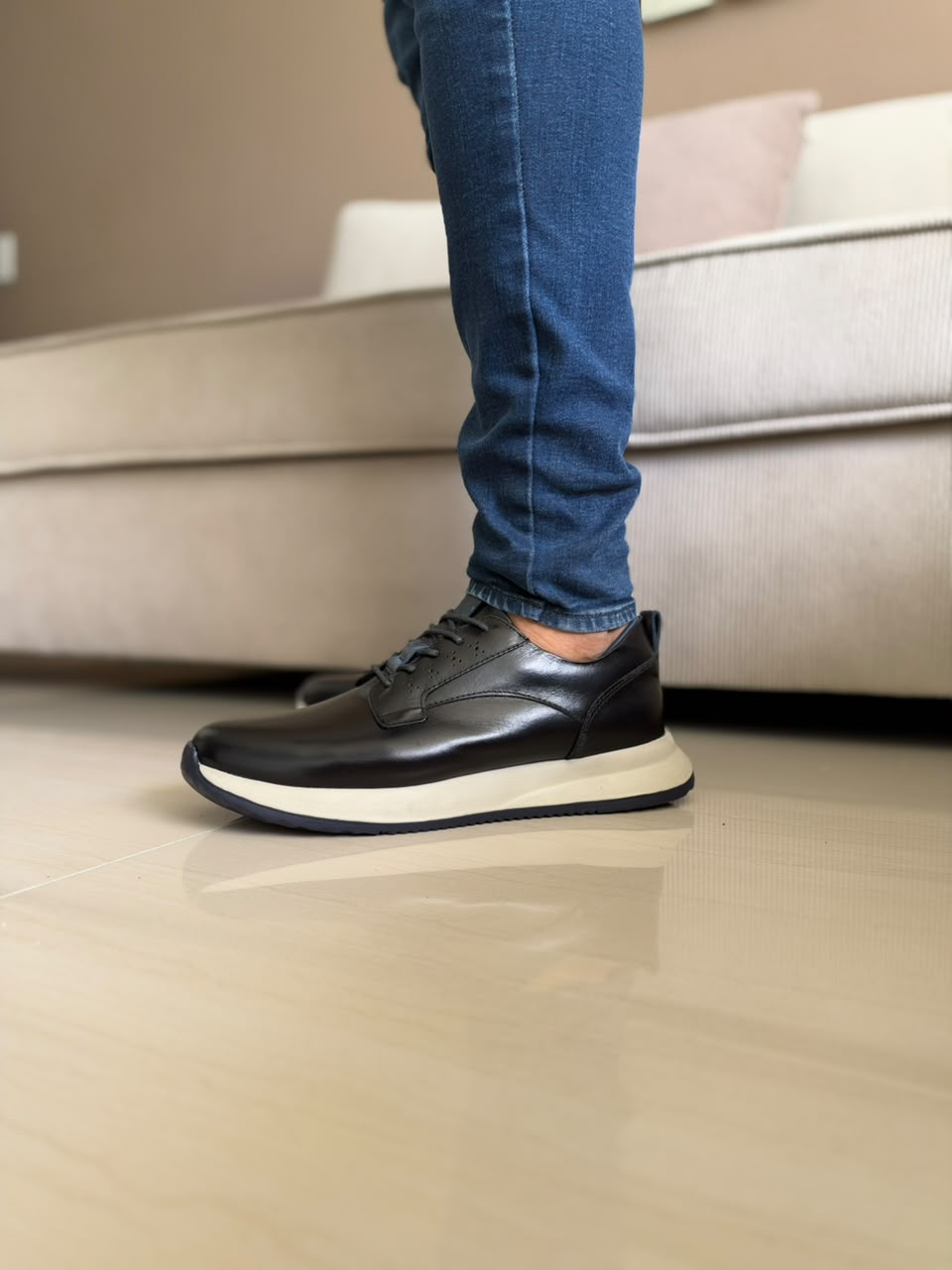 TENIS PARA HOMBRE EN CUERO NEGRO | REF CANNES