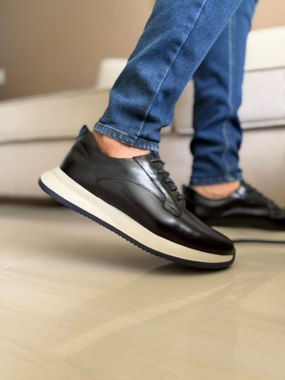 TENIS PARA HOMBRE EN CUERO NEGRO | REF CANNES