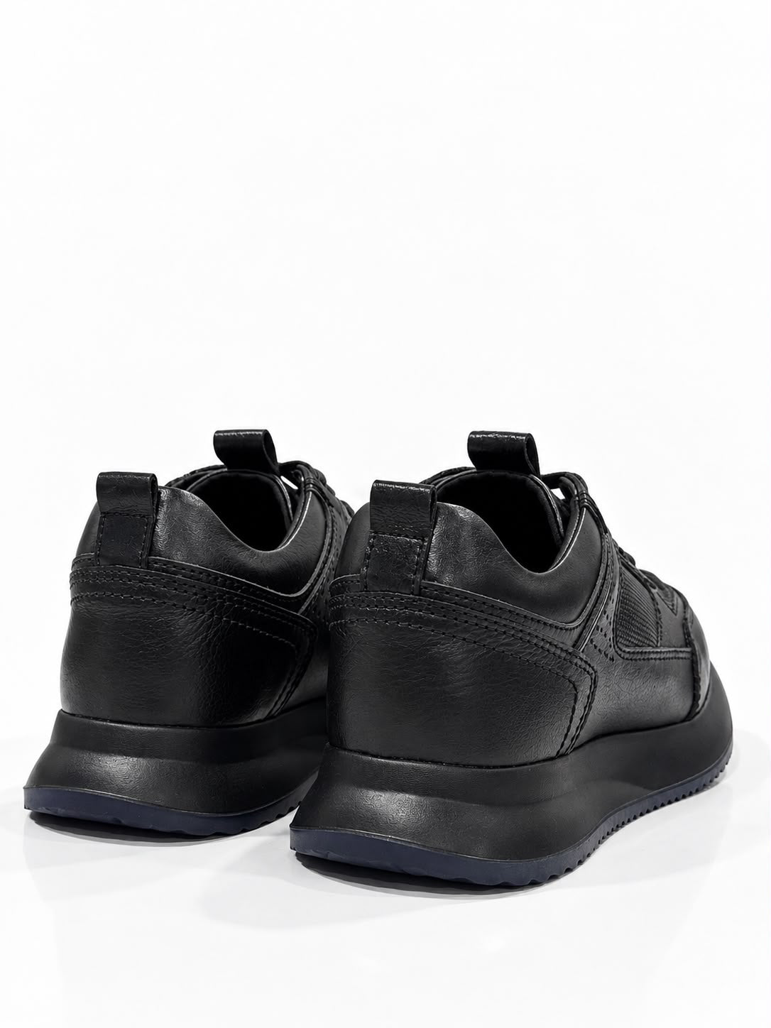 TENIS PARA HOMBRE EN CUERO TODO NEGRO | REF MADEIRA