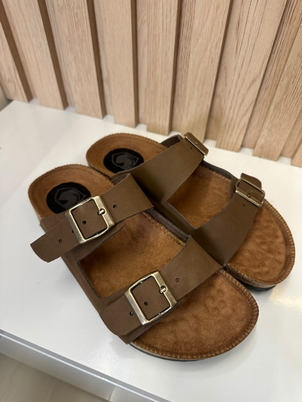 SANDALIAS PARA HOMBRE EN CUERO NOBUCK VERDE | REF: 55 FARID
